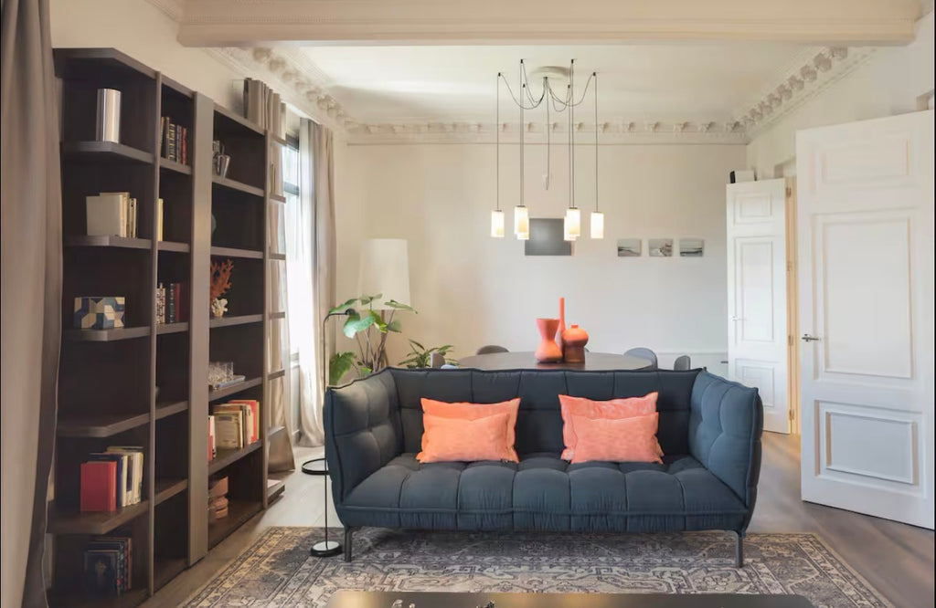 Gaùdi Building (Barcelona Weekly package) 🇪🇸