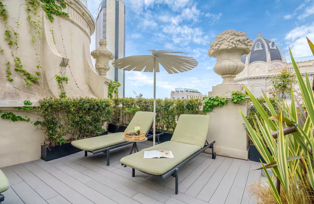 Gaùdi Building (Barcelona Weekly package) 🇪🇸