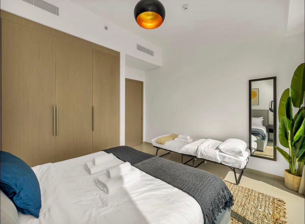 DXB Burj Khalifa (Special offer 2 nights for the price of 1 🇦🇪)