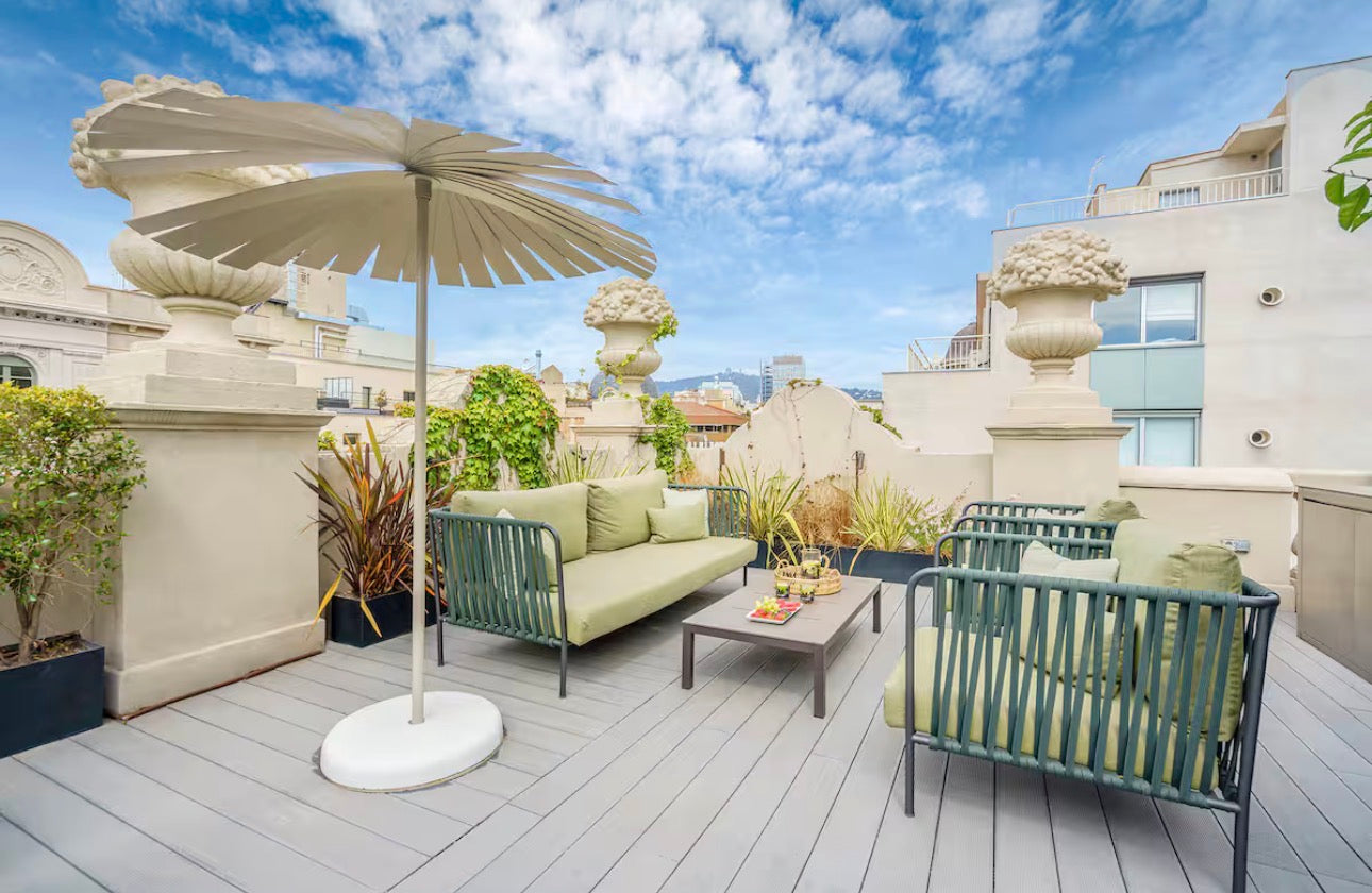 Gaùdi Building (Barcelona Weekly package) 🇪🇸