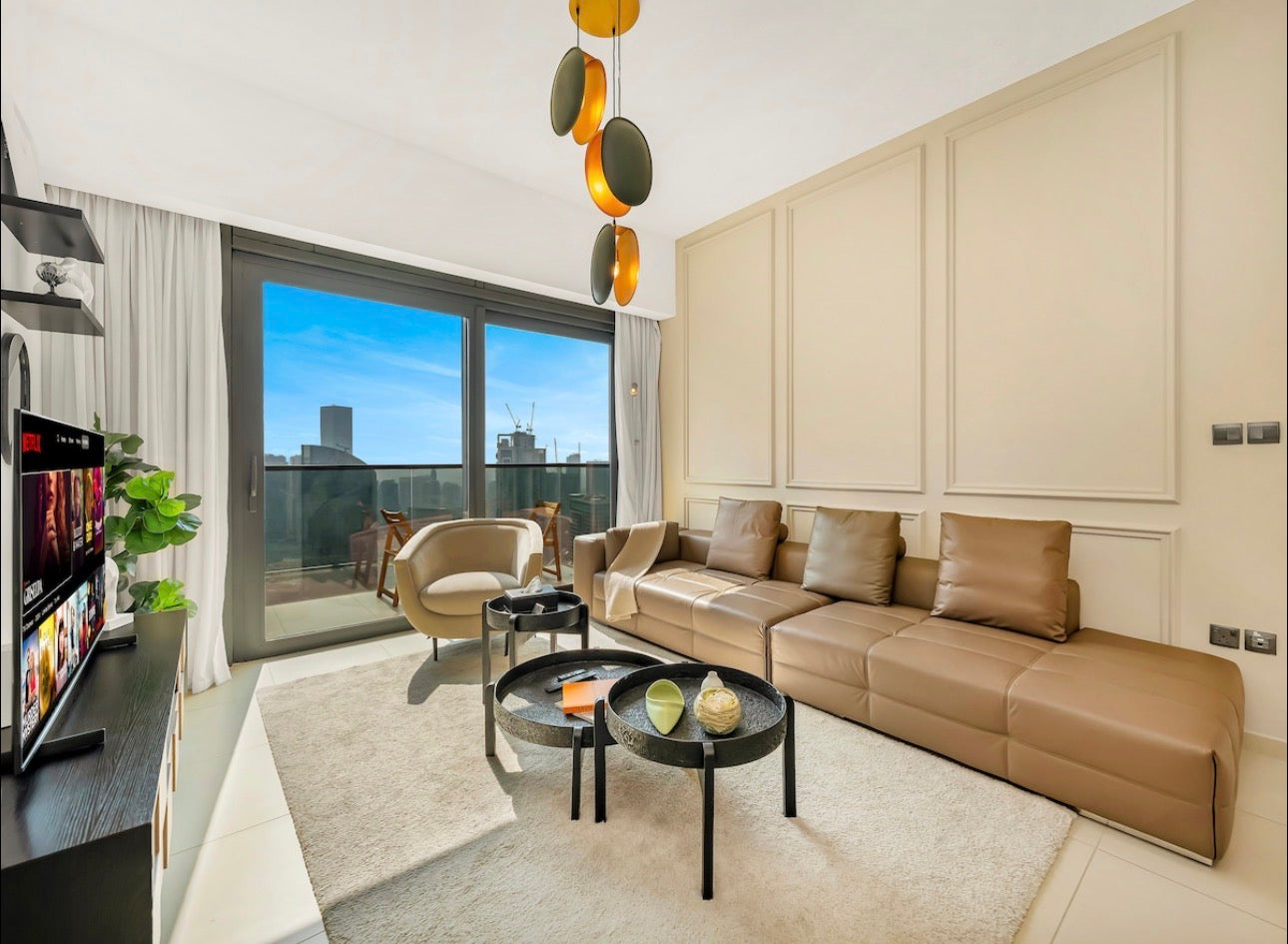 DXB Burj Khalifa (Special offer 2 nights for the price of 1 🇦🇪)