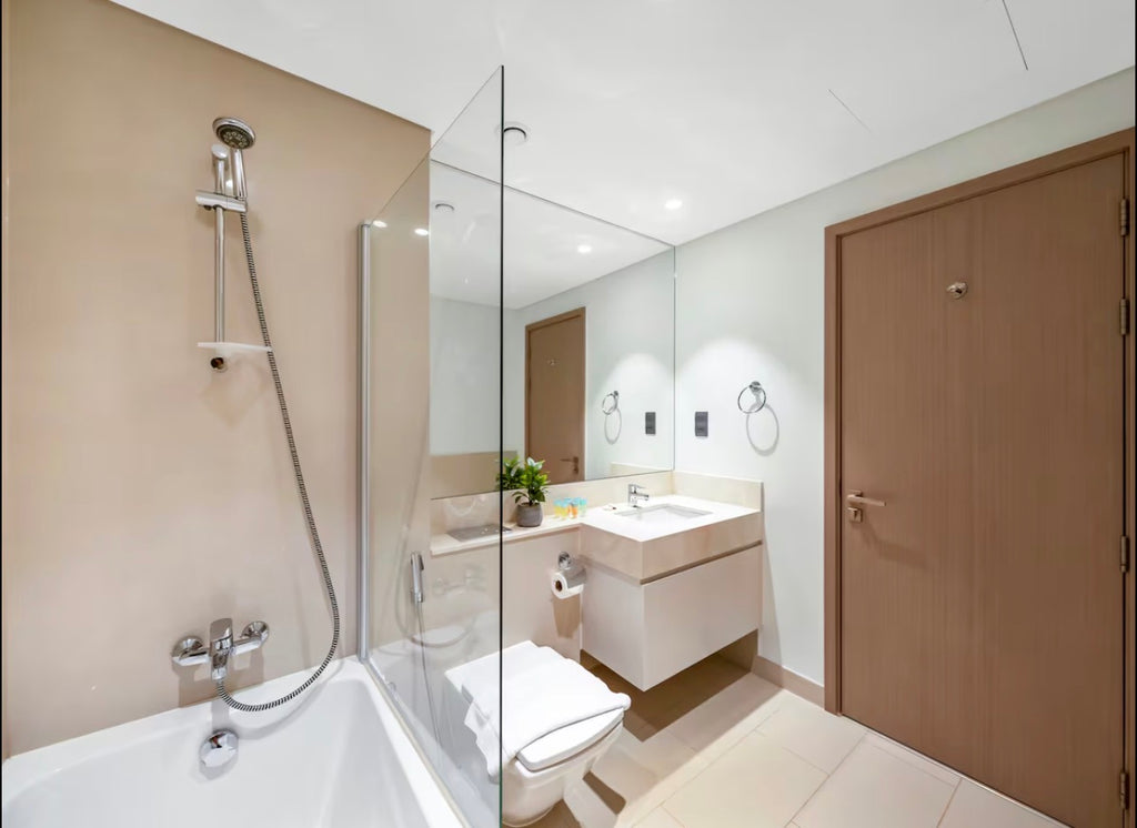 DXB Burj Khalifa (Special offer 2 nights for the price of 1 🇦🇪)