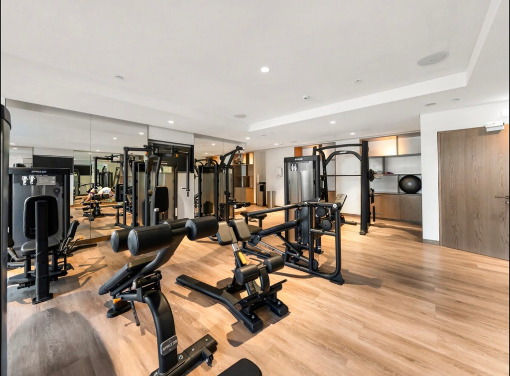 DXB Burj Khalifa (Special offer 2 nights for the price of 1 🇦🇪)