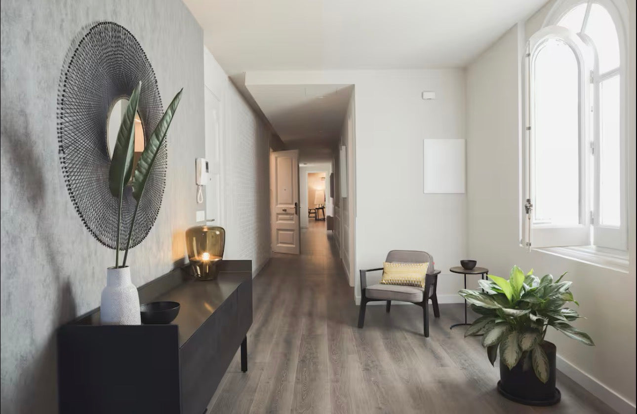 Gaùdi Building (Barcelona Weekly package) 🇪🇸