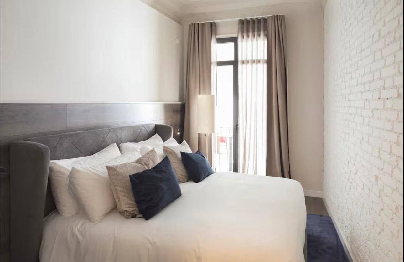 Gaùdi Building (Barcelona Weekly package) 🇪🇸