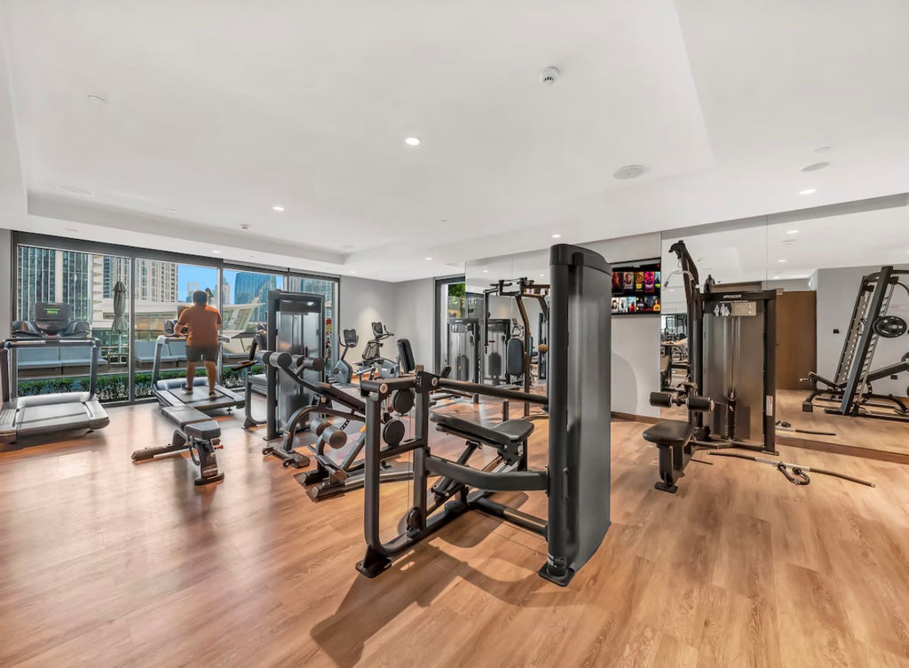 DXB Burj Khalifa (Special offer 2 nights for the price of 1 🇦🇪)